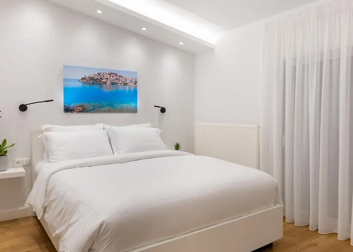 Arc Maisonette *