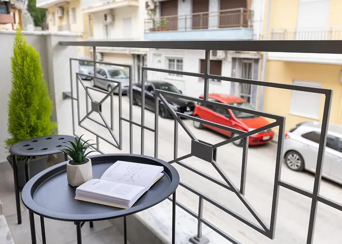 Arc Maisonette *