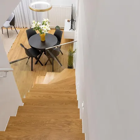 Apartment Arc Maisonette *