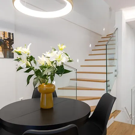 Arc Maisonette