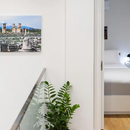 Arc Maisonette Apartment