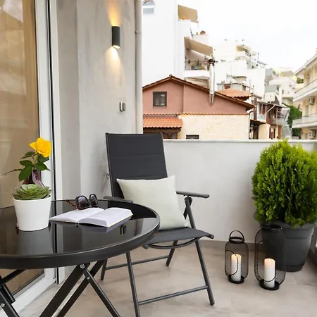 Arc Maisonette Apartment *
