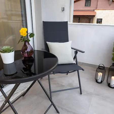 Arc Maisonette Apartment